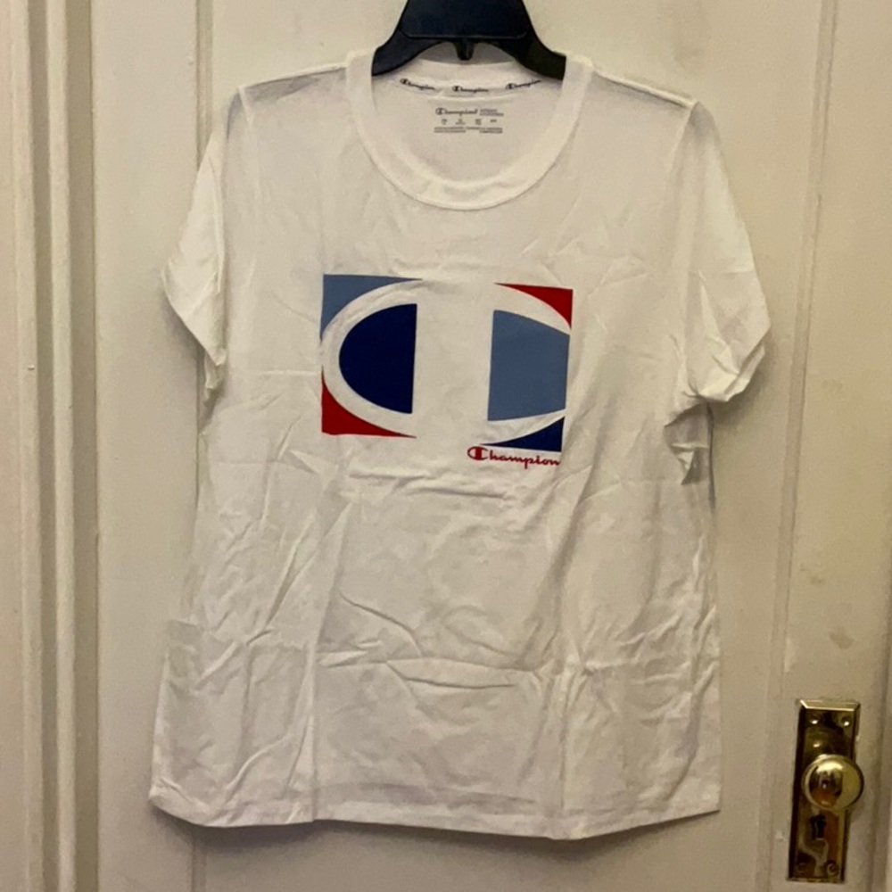 NWT Champions women’s Logo classic white t shirt.
